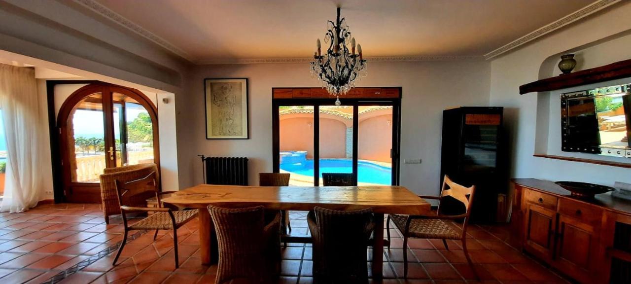 Villa Puerto Blanco Calpe Eksteriør billede